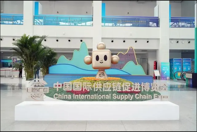 共話中國(guó)經(jīng)濟(jì)新機(jī)遇丨綜述：鏈博會(huì)拓展中外合作新機(jī)遇